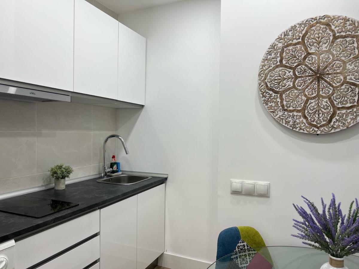 Ferienwohnung Apartamento Junto Al Metro Delicias Madrid Exterior foto